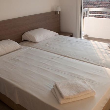 St. George Rent Rooms Larnaca Eksteriør billede