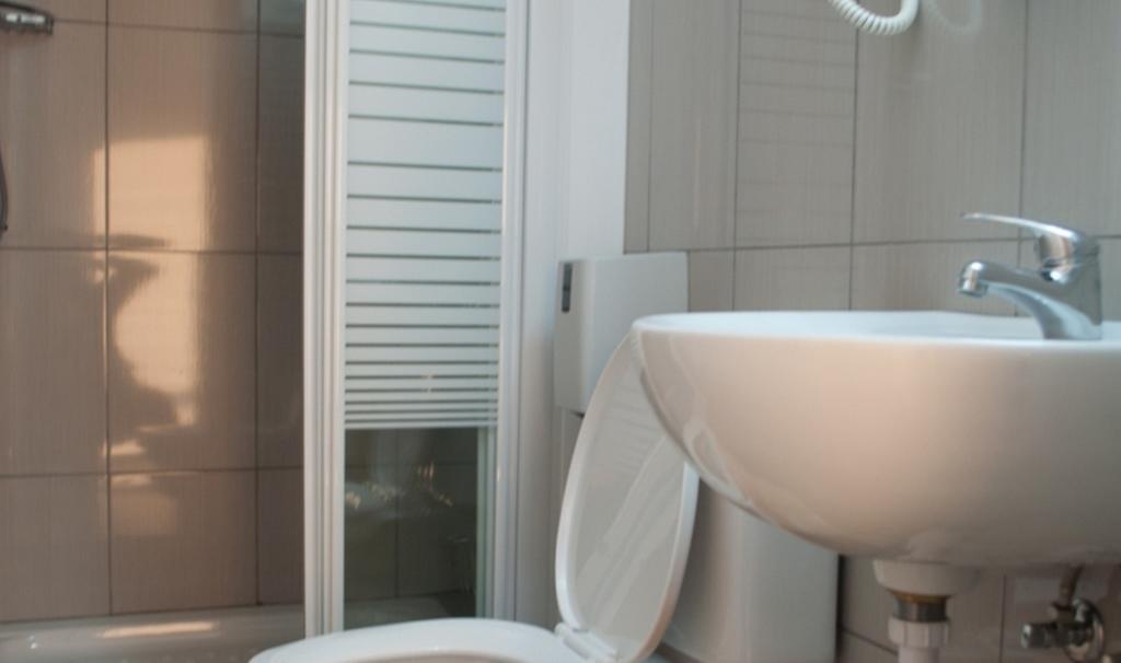 St. George Rent Rooms Larnaca Eksteriør billede