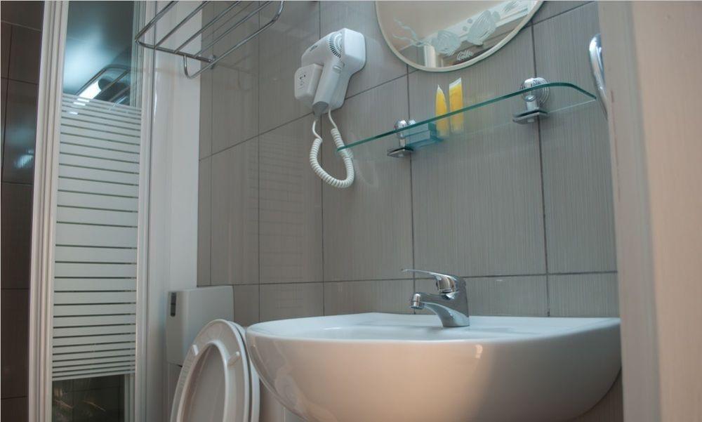 St. George Rent Rooms Larnaca Eksteriør billede