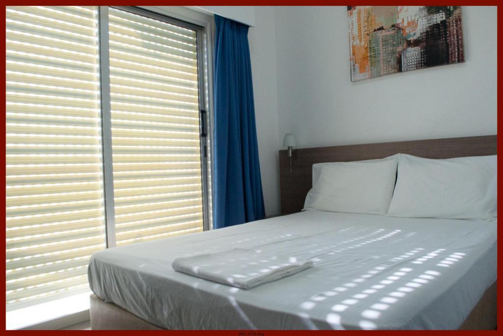 St. George Rent Rooms Larnaca Eksteriør billede